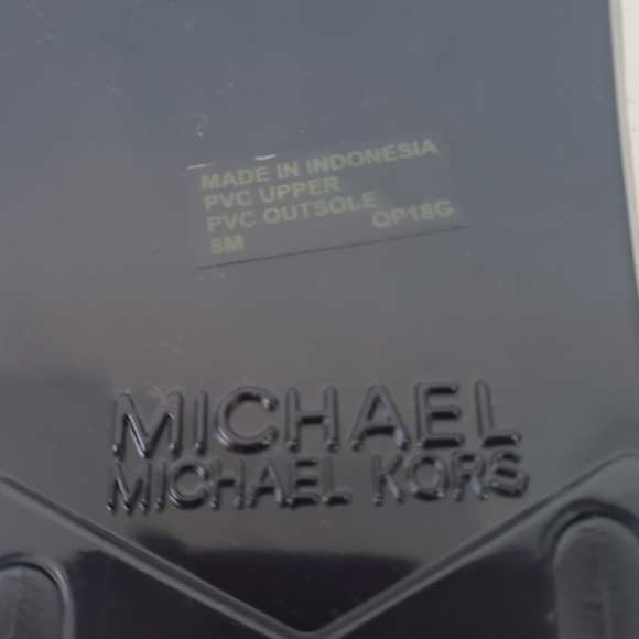 Michael Kors Womens MK Charm Jelly Sandal Black - Picture 4 of 8